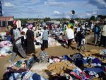 every day there is a small market but  Monday is the main market day