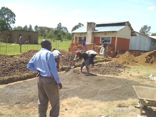 Digging out for the James Murray Children�s Home in Kenya
