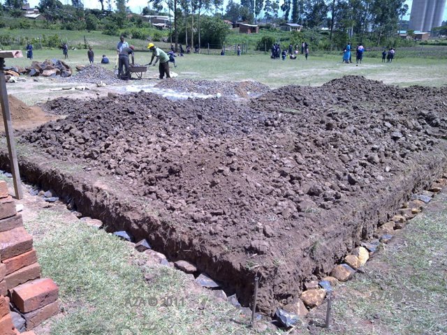 Digging out for the James Murray Children�s Home in Kenya